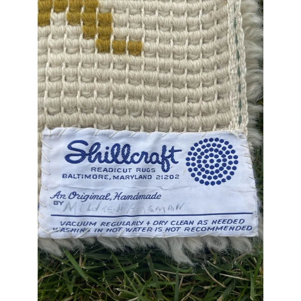 Shillcraft‎ Wool Vintage Latch Hook Rug 26.5 x 51.5 Rectangle Fall Autumn 3e